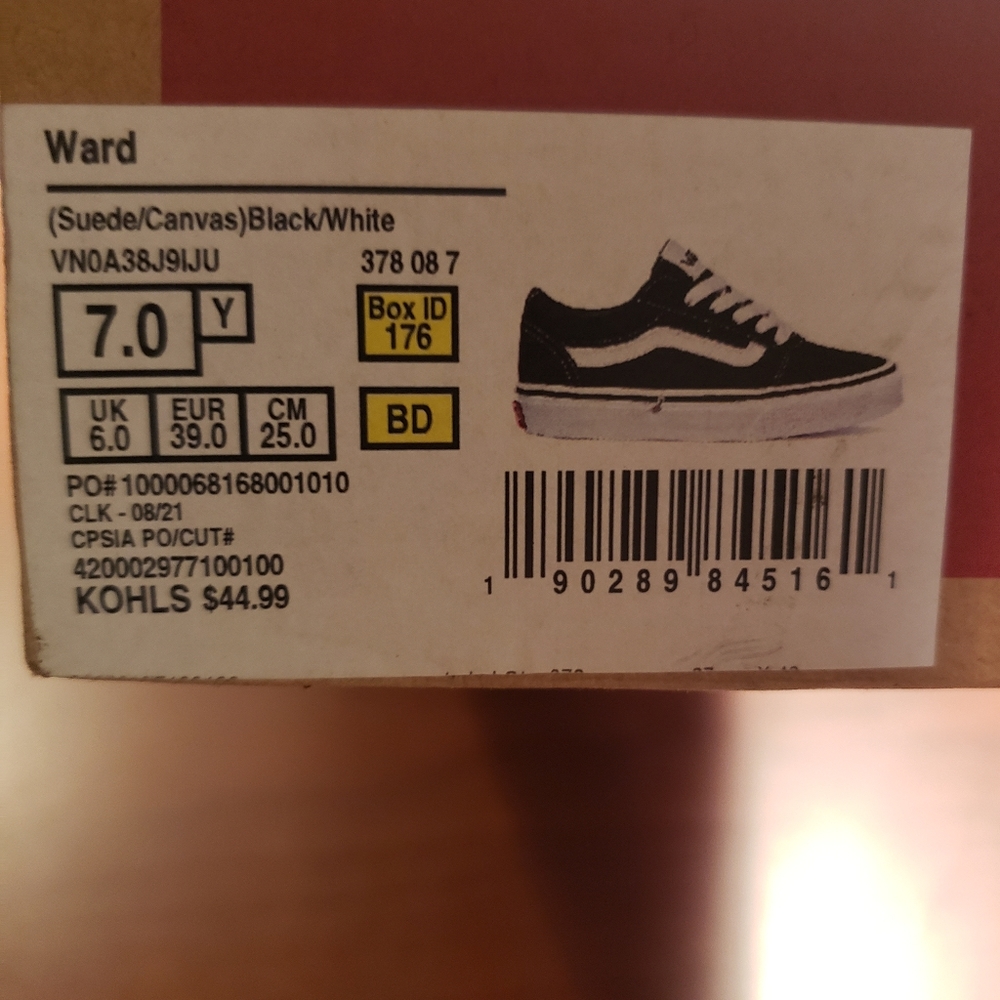 Vans - Picture 4 of 5